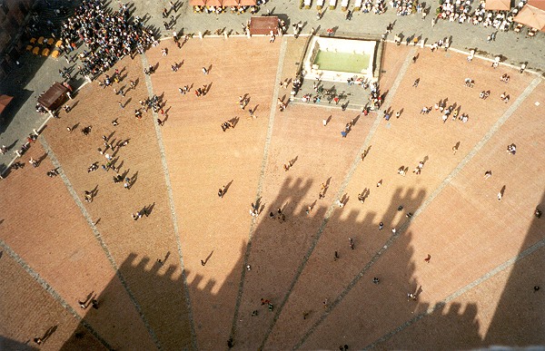 Il Campo, in the City of Siena by Alexandra Agostino