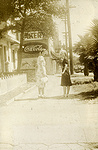 Jessie Thomas Morgan and Joan Thomas on Main Street